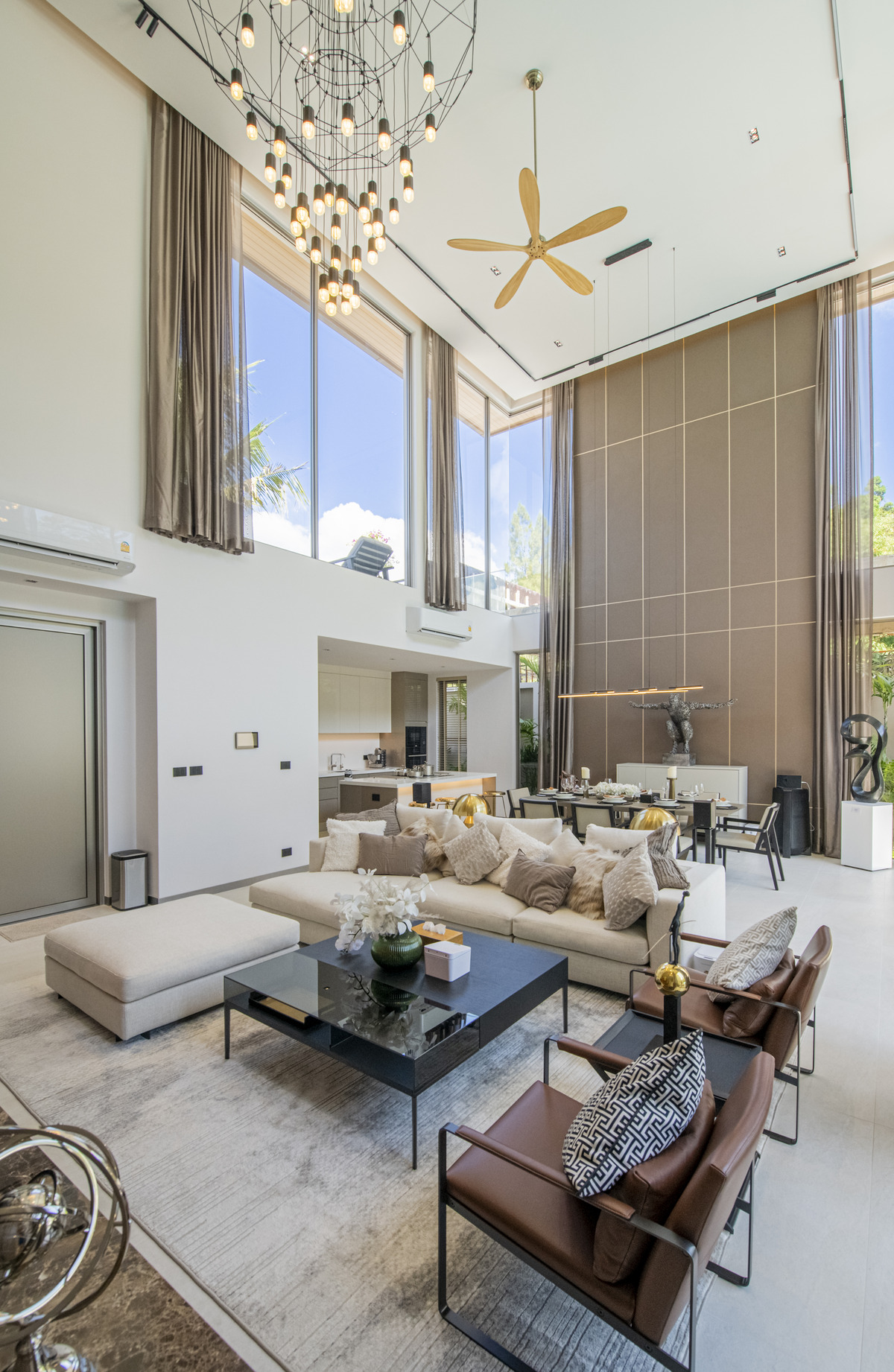 Grand View Residences Lagoon 8
